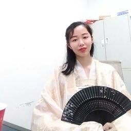 为了吃瓜她进娱乐圈小说,她为吃瓜而入娱乐圈