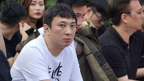 王思聪娱乐圈第一吃瓜,娱乐圈第一吃瓜达人，揭秘明星幕后故事