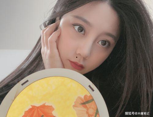 48岁娱乐圈吃瓜